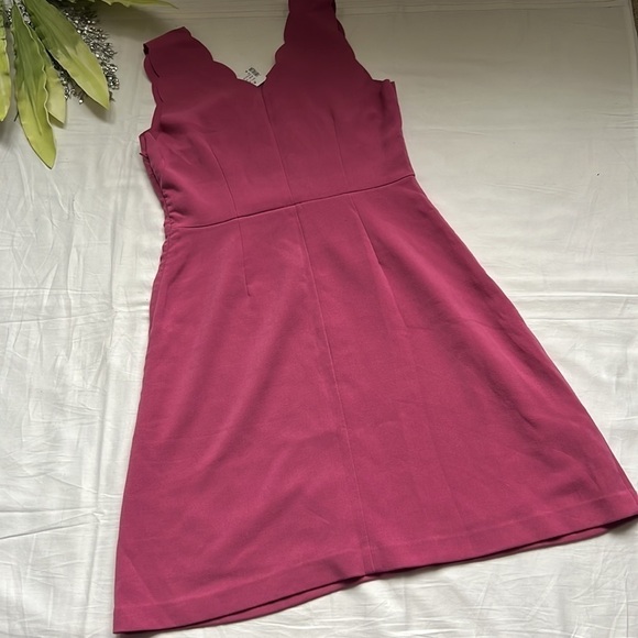 ⭐️nwt Ricki’s Scalloped Fit and Flare Dress⭐️ - Picture 5 of 6